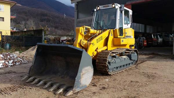 LIEBHERR 632