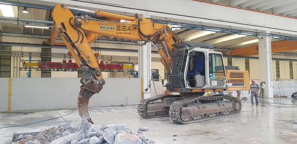 Escavatore LIEBHERR L 924